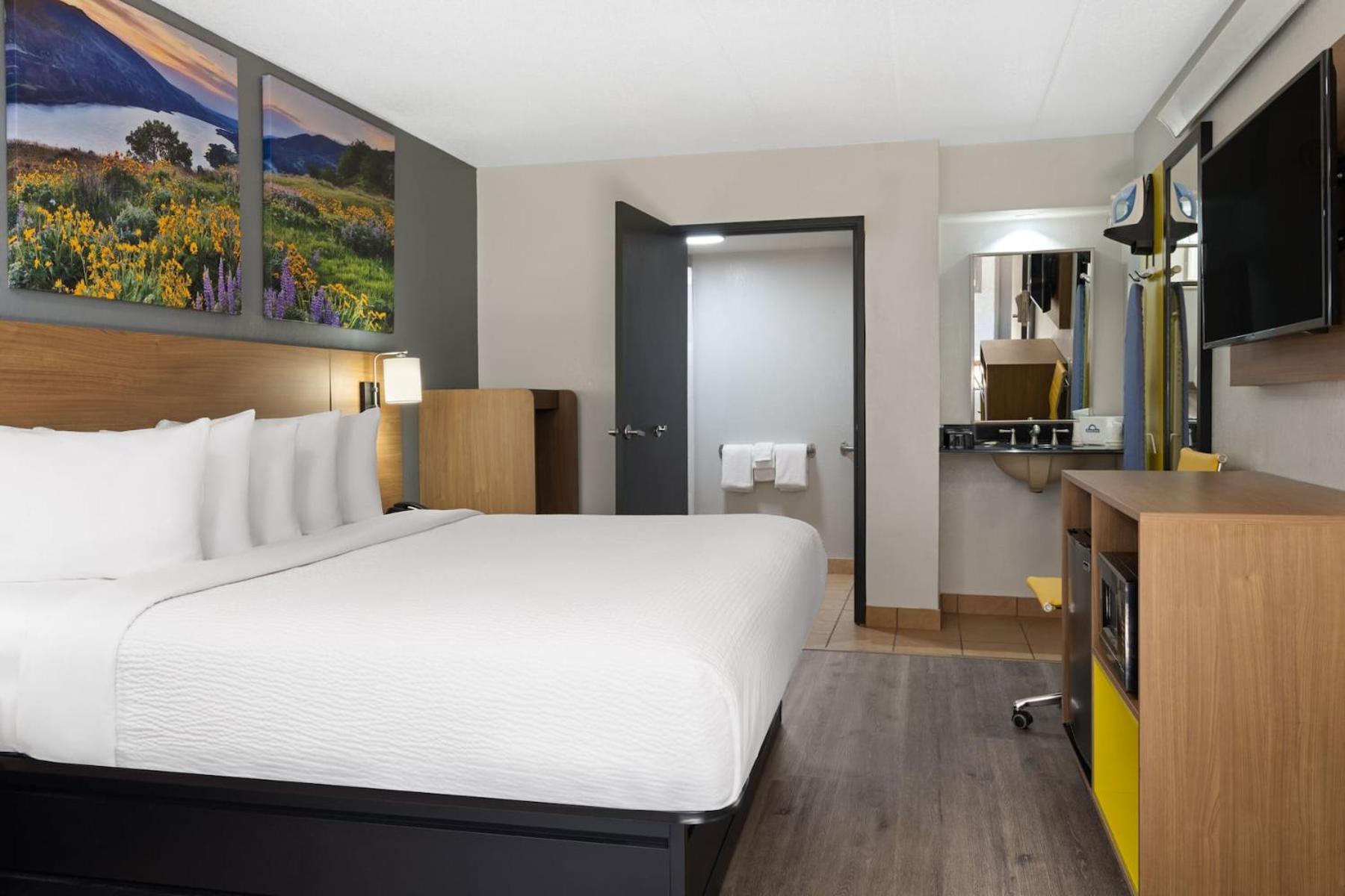 Days Inn By Wyndham Columbus Worthington المظهر الخارجي الصورة
