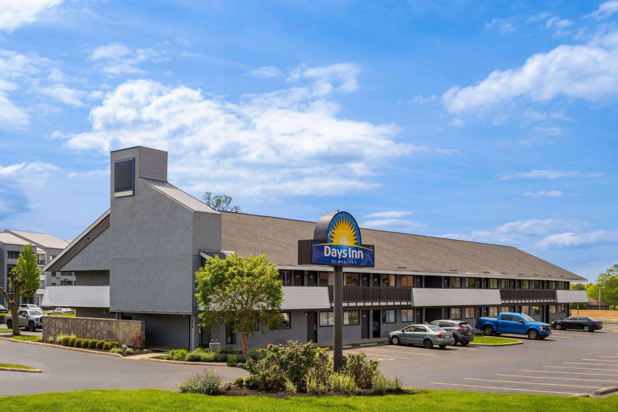 Days Inn By Wyndham Columbus Worthington المظهر الخارجي الصورة